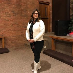 Meet your Posher, Robin